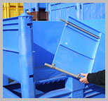 Пластикові контейнери - З’ємні дверцята